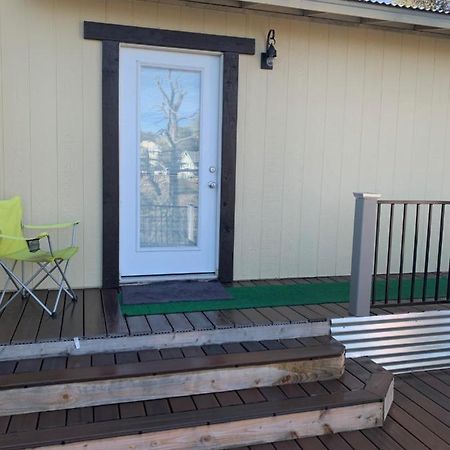 Cozy Guesthouse With View From Large Deck Prescott Exterior photo